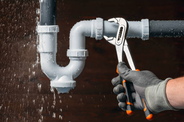 Professional Pipe Repair technician working in Bellevue, MI